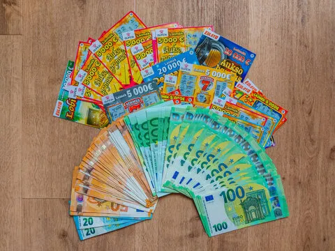 技术探秘:支撑168极速赛车海量数据查询的强大技术架构解析